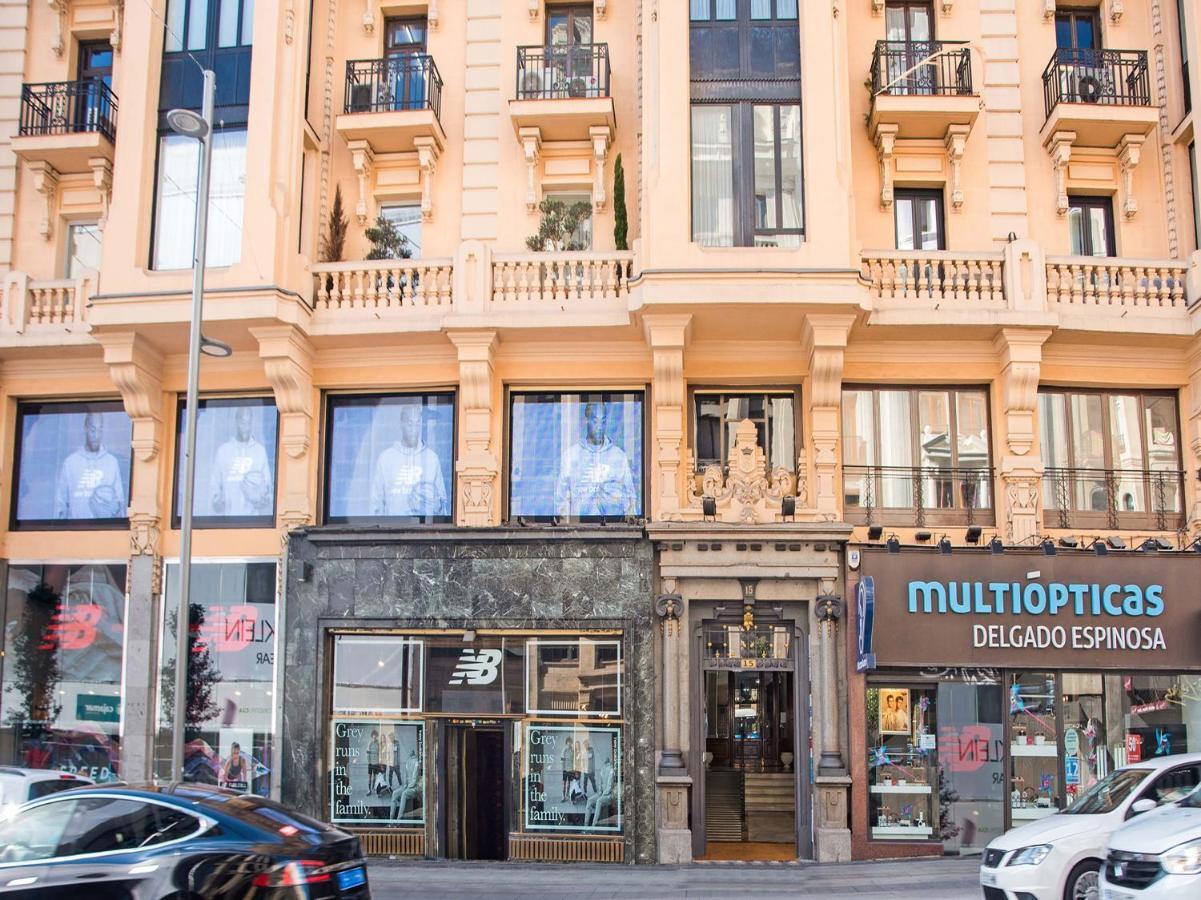 Hostal Felipe V Madrid Esterno foto